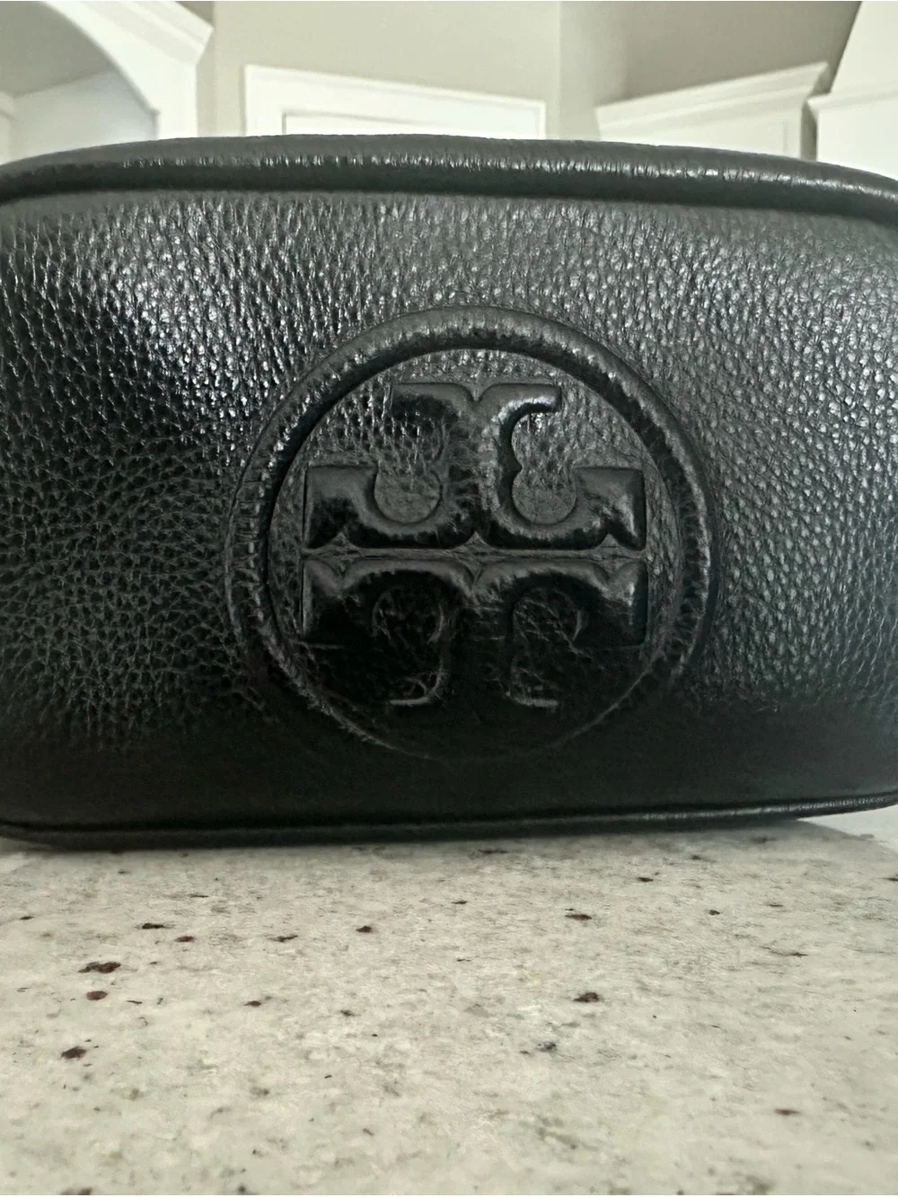 Tory Burch Black Pebbled Leather Camera Bag/Crossbody - w/ 2 straps, no rubbing